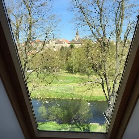 Apartment Wohnen In Historischem Gebaeude - Altstadt Bahnhof